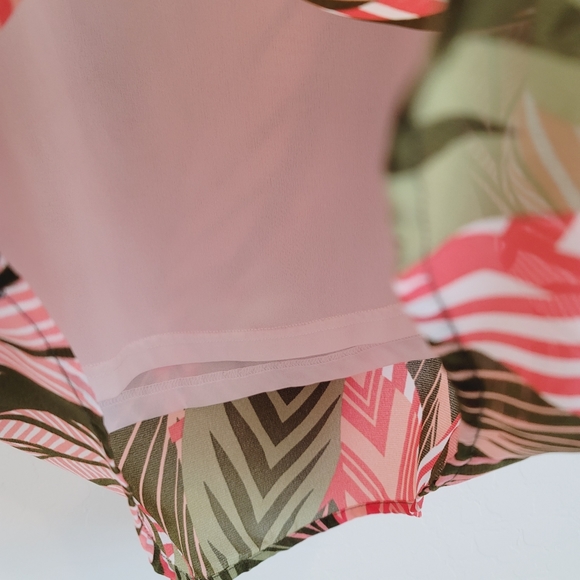 C Cold Shoulder Plant Print Dress Size Small - Picture 14 of 15